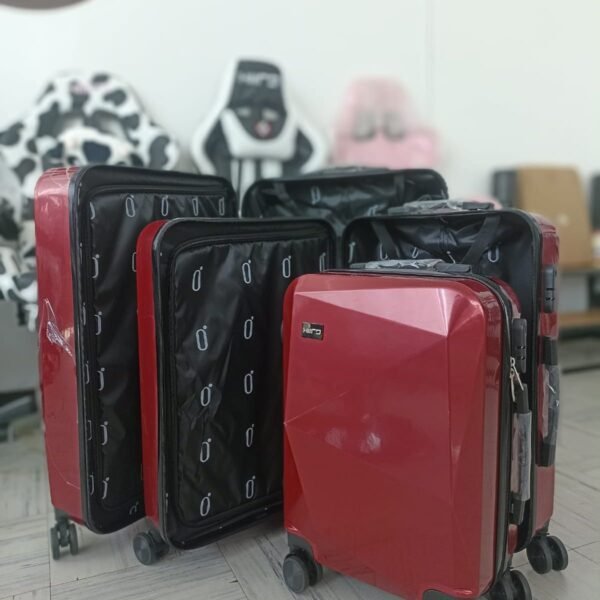 Set De 3 Maletas Mod EVEN Color Rojo De Exhibición